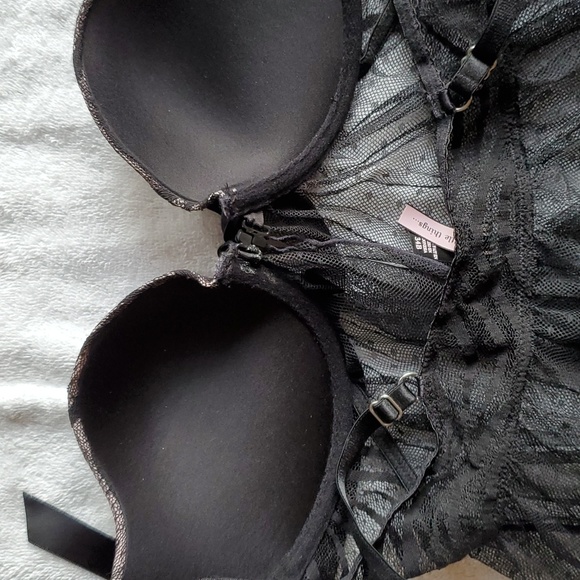 Sexy Little Things Babydoll Nightie has padded push-up cups, by VS Size 34B - Picture 3 of 4